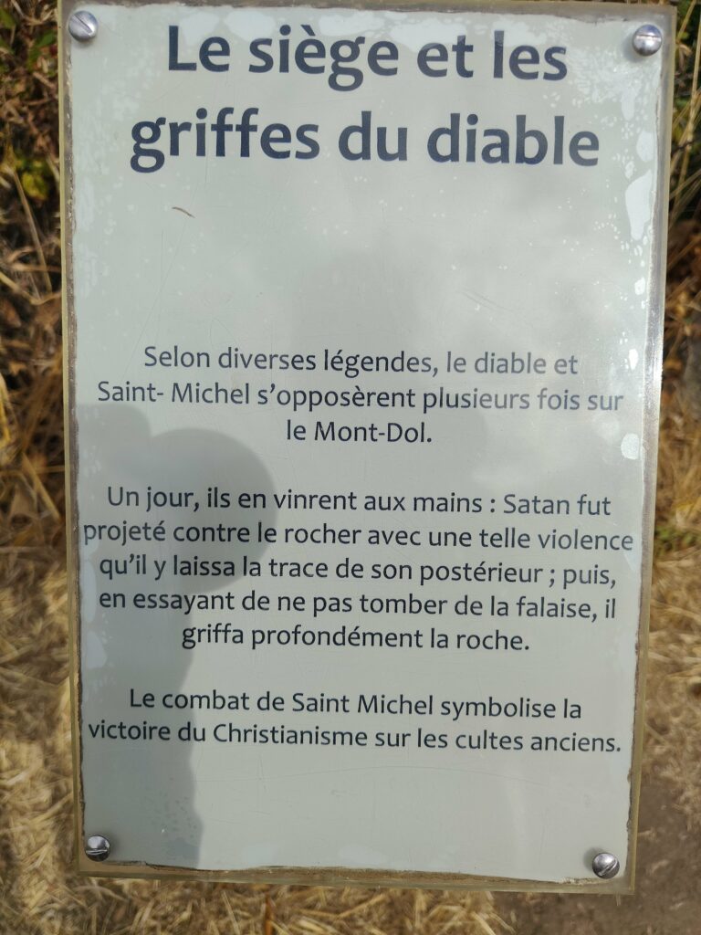 Dol-de-Bretagne et le Mont-Dol : Entre histoire religieuse et légendes bretonnes