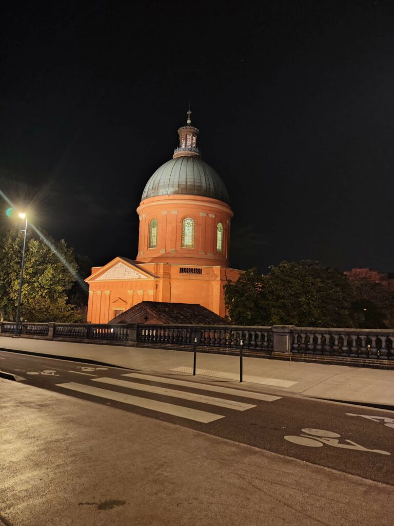 Toulouse by night : La magie de la Garonne